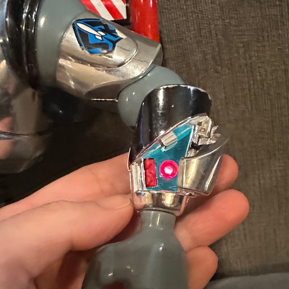 Intergalactic Buzz Lightyear- Disney Thinkway - Picture 11 of 13